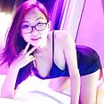 Nerdy asian teen Harriet Sugar Cookie naked in bed - image 