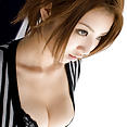 Japanese AV Model Kazuki Asou Shows Her Perfect Body - image 