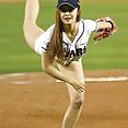 Korean baseball babe throws a pitch - image 