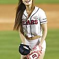 Korean baseball babe throws a pitch - image 