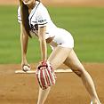 Korean baseball babe throws a pitch - image 