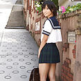 Yuzuki Hashimoto is totally cute in cosplay sailor uniform - image 