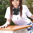 Gravure schoolgirl Iyo Hanaki pics - image 